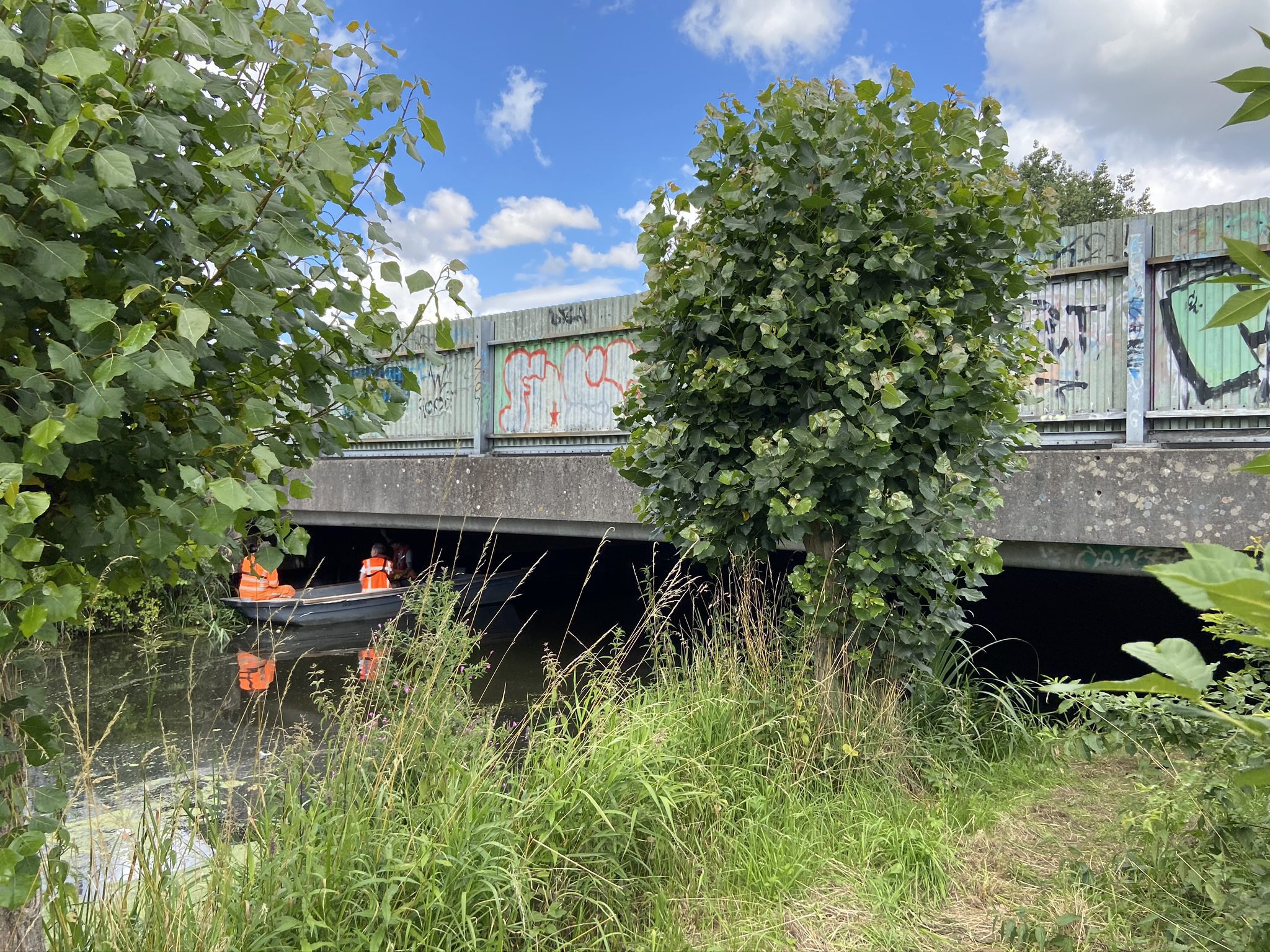 Betonherstel met zelfhelende reparatiemortel viaduct A20